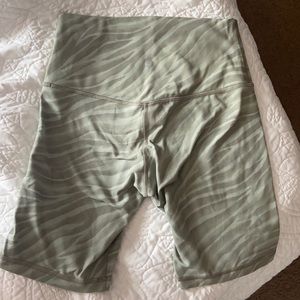 lululemon biker shorts, green zebra 8”